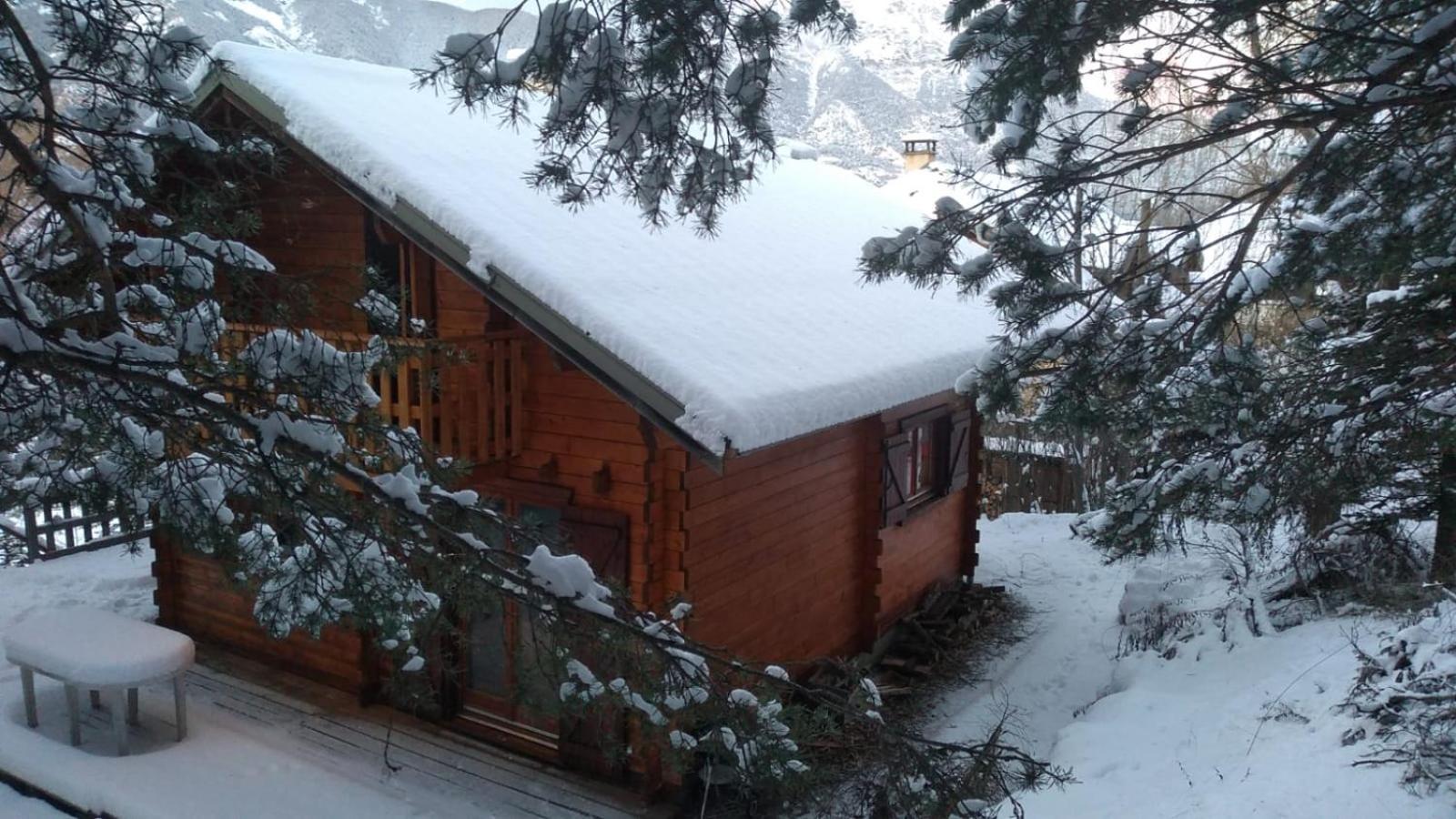 Willa L'Argousier Chalet 6 A 8 Personnes Enchastrayes Barcelonnette Zewnętrze zdjęcie