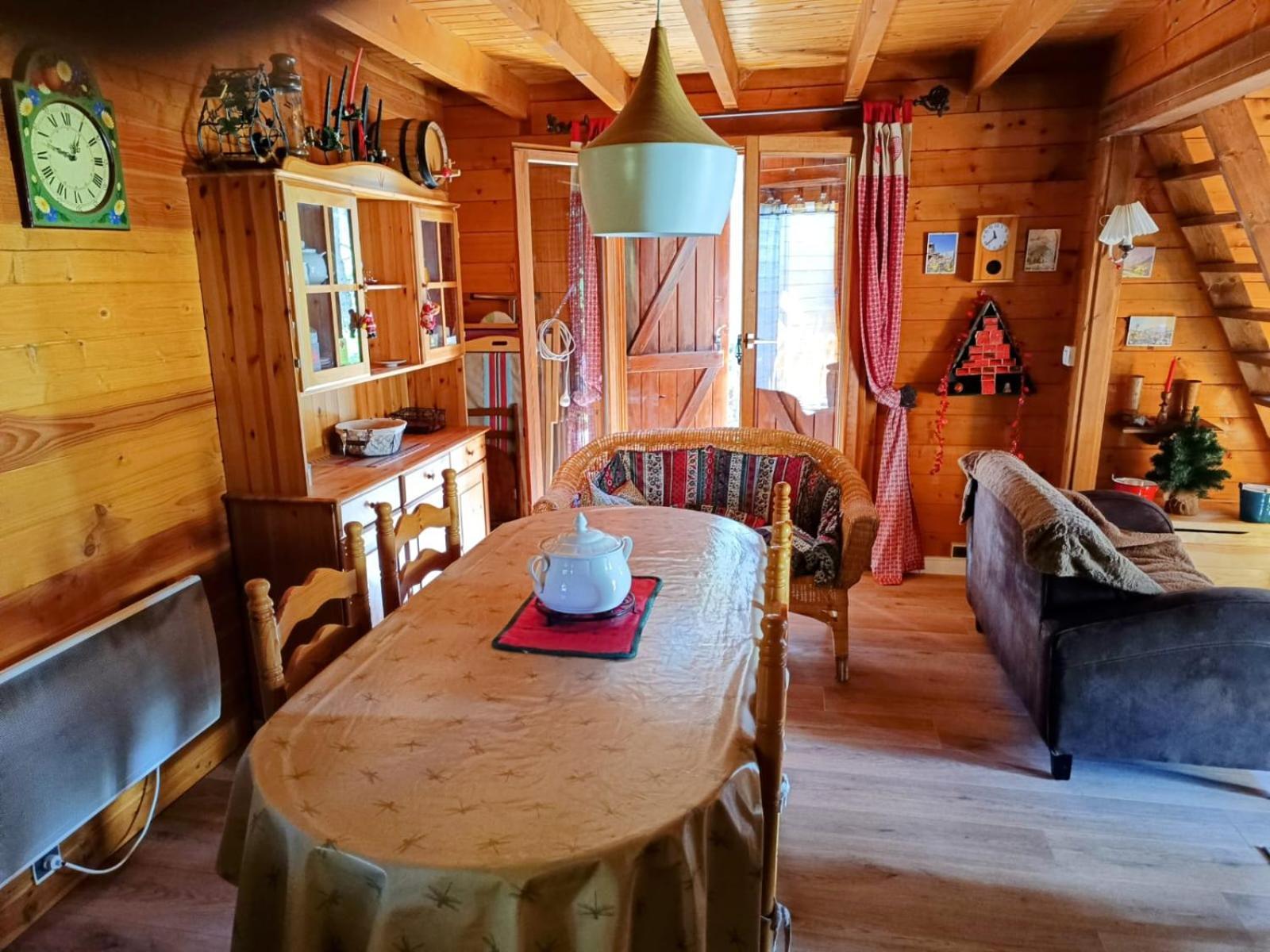 Willa L'Argousier Chalet 6 A 8 Personnes Enchastrayes Barcelonnette Zewnętrze zdjęcie